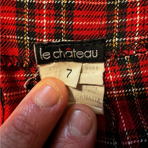 Plaid le chateau mini skirt 🌺 - Picture 3 of 3